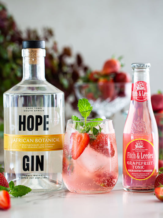 THE HOPE SPICY STRAWBERRY G&T
